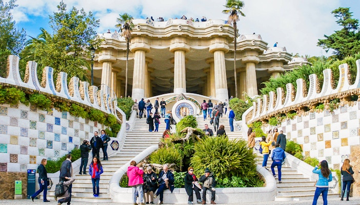 People on the stairs of Park Guell