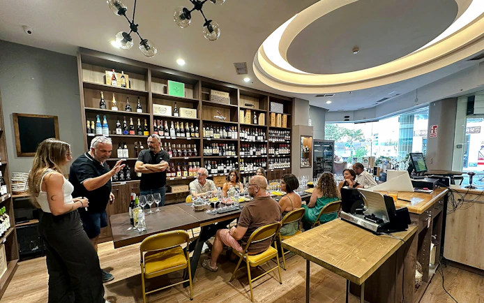 Málaga Andalusian Wine Tasting with 5 Wines and Local Bites