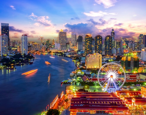 Asiatique riverfront - Chao Phraya Cruises