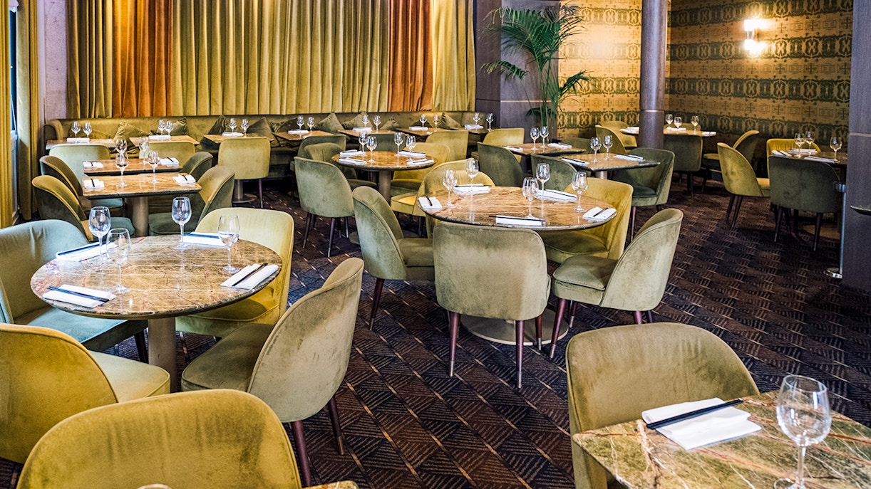 Artist performing during Crazy Horse Show at Moulin Rouge