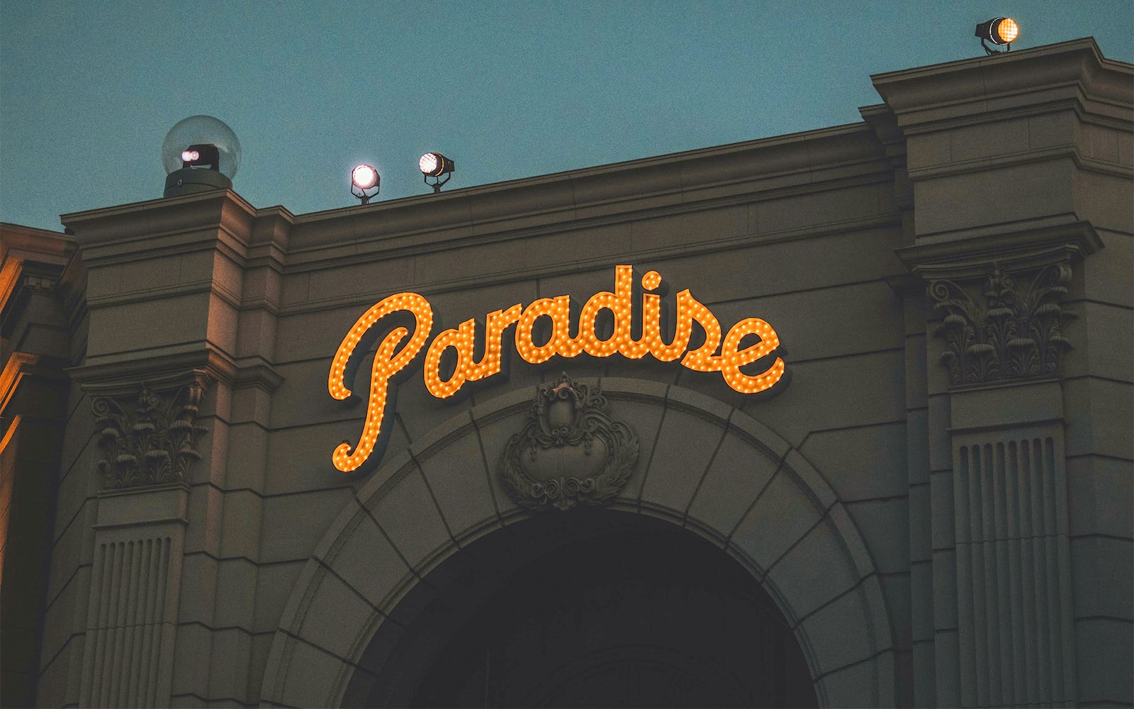 Paradise restaurant entrance at Universal Studios Japan