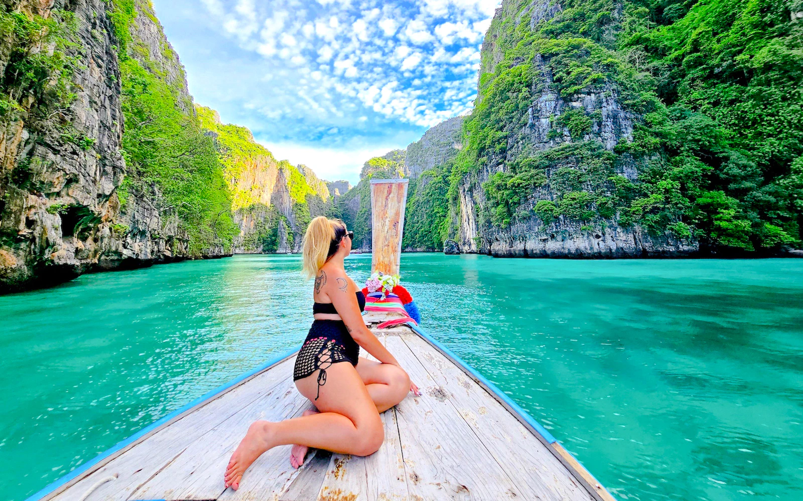 Phi Phi Private Longtail Boat Tour to Maya Bay and Pileh Lagoon with Snorkeling
