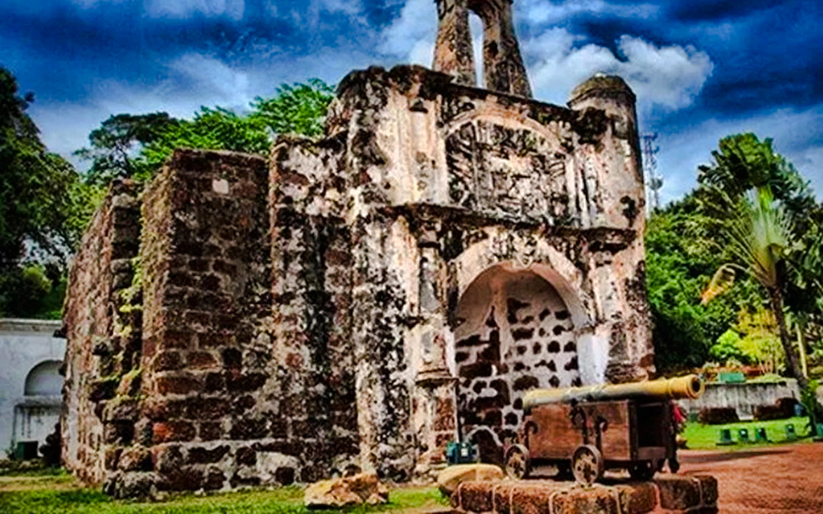 From Kuala Lumpur: Malacca Private Day Trip with River Cruise and Trishaw Ride Image 2