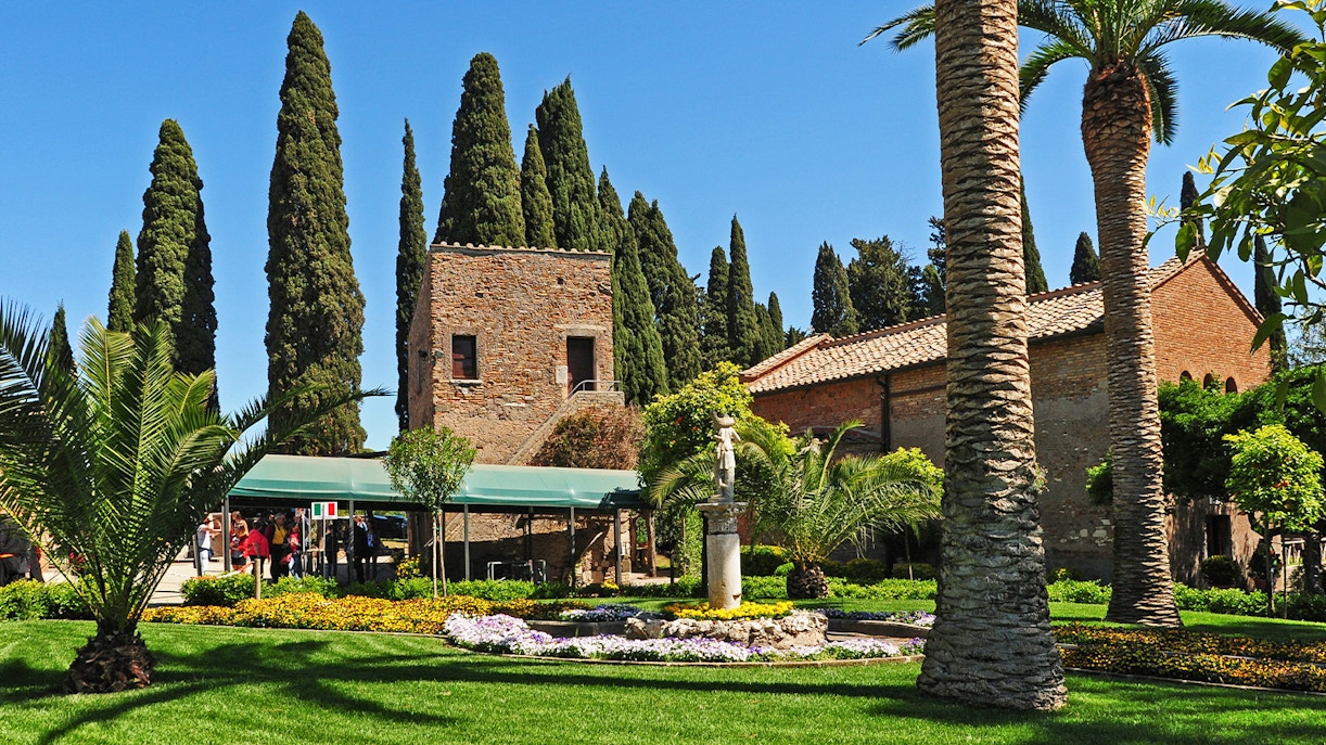 The Catacombs Of San Callisto