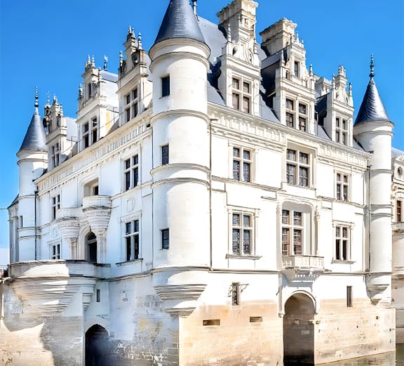 Château de Chenonceau in Loire Valley, France, with its reflection on the river.