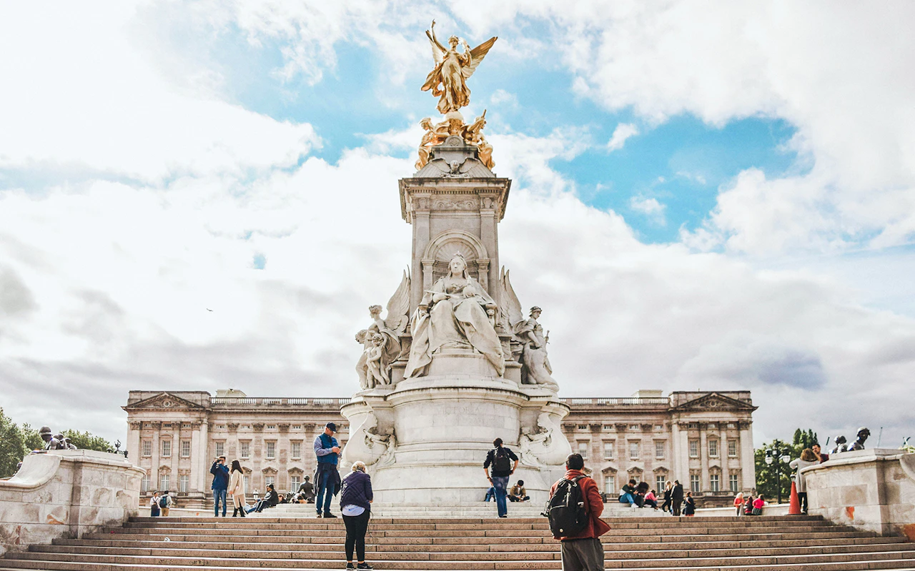 Westminster Small-Group Guided Walking Tour & London Dungeon Eintrittskarten — 3