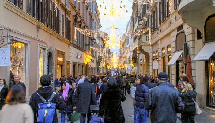 Via Condotti - shopping street rome