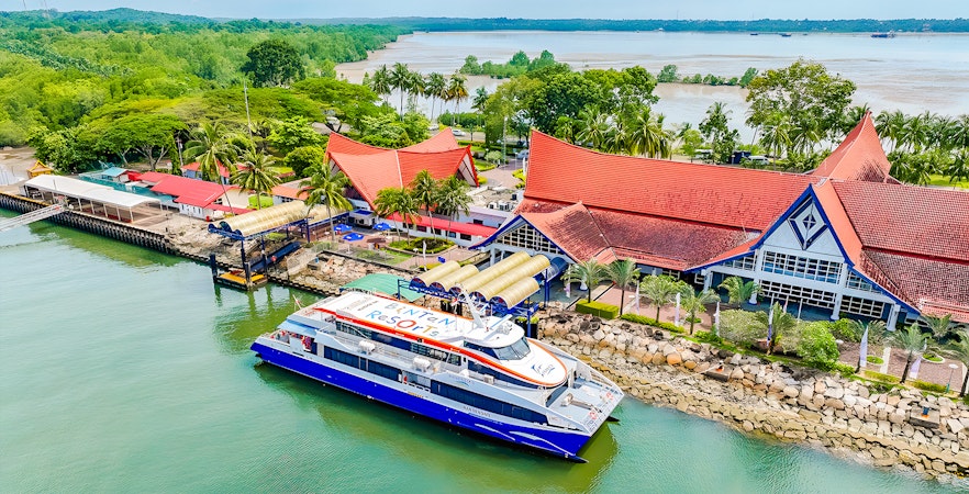 Singapore către Bintan feribot