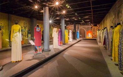 Ao Dai Museum Guided Tour with Ao Dai Try-On