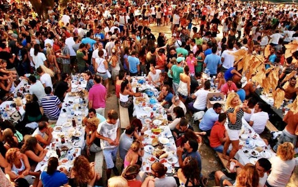 the spirit of kefalonia festivals - food, wine, and live mus-5