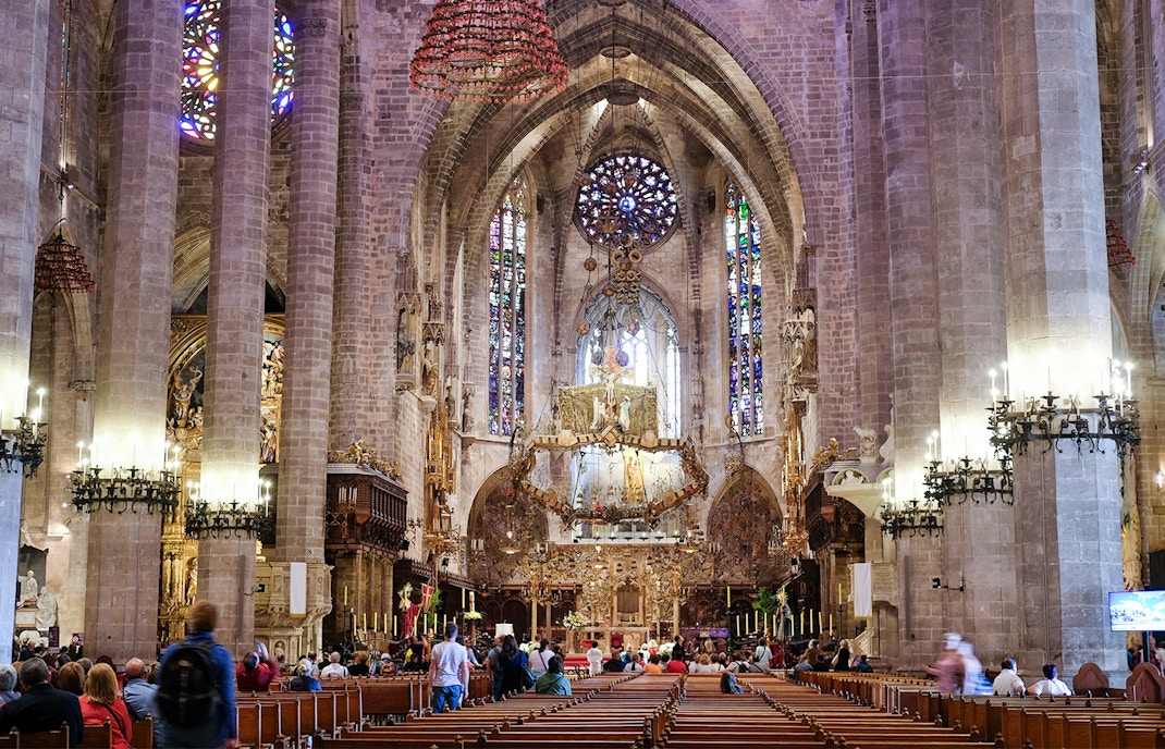 Palma Cathedral interior