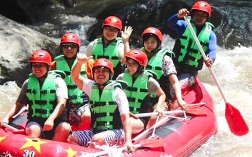 aventura de rafting por el río ayung en ubud-1