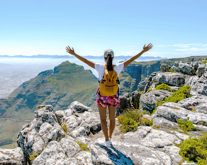 Cape Town: Private Full Day Tour with Table Mountain, Cape Point and City Highlights