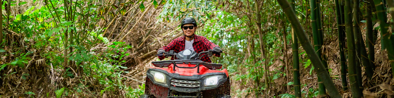 Giro in ATV nel cielo di Langkawi a Mountain Manchinchang