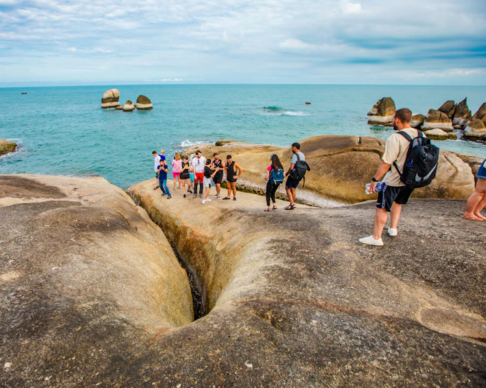 From Koh Samui: 4x4 Jungle Safari to Temples and Namuang Waterfall with Lunch (Product 53673)