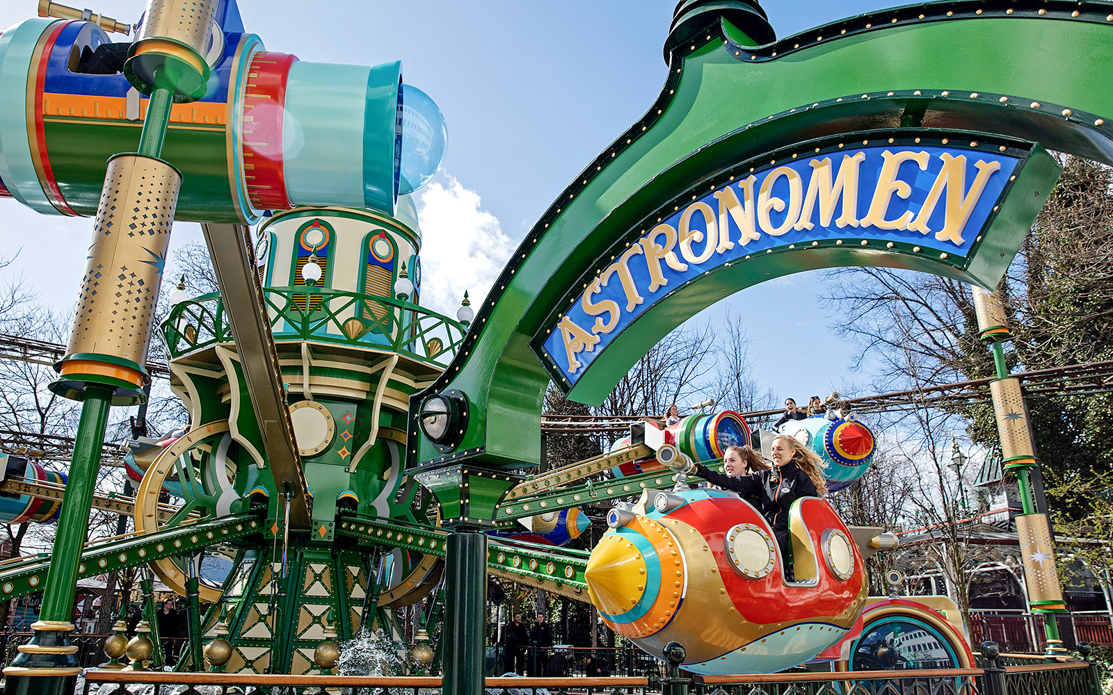 tivoli gardens copenhagen