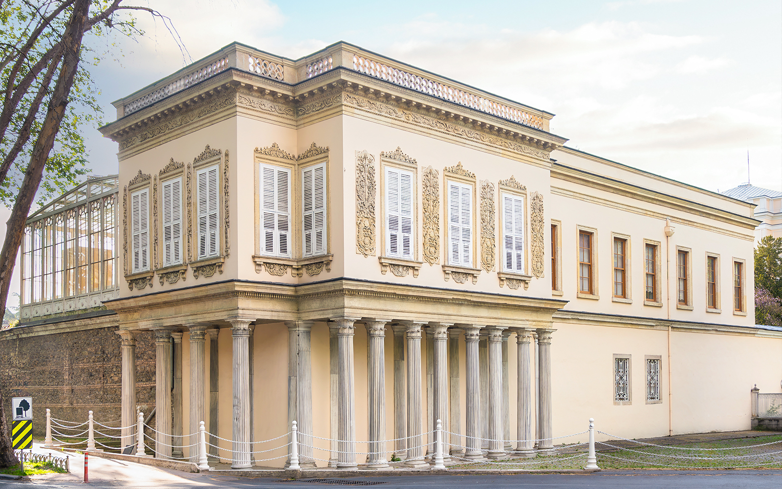 Dolmabahçe Palace Garden