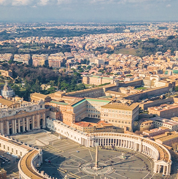 The full story behind the Vatican’s Christmas tree tradition