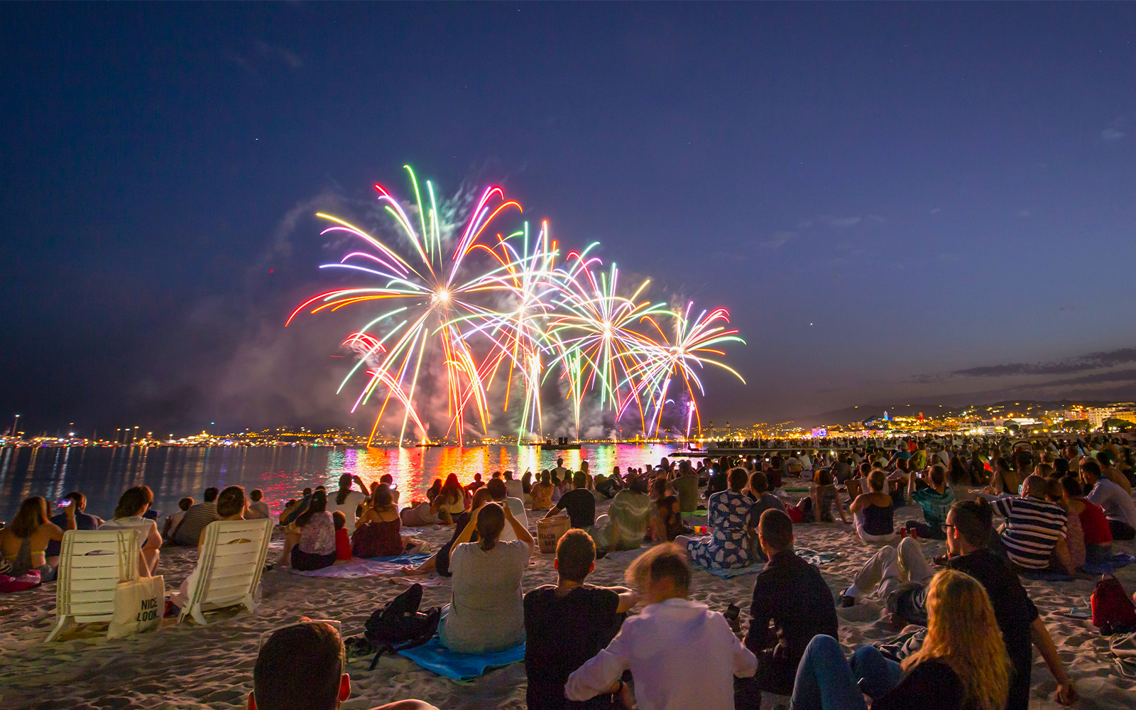 mejor época para viajar a parís - julio