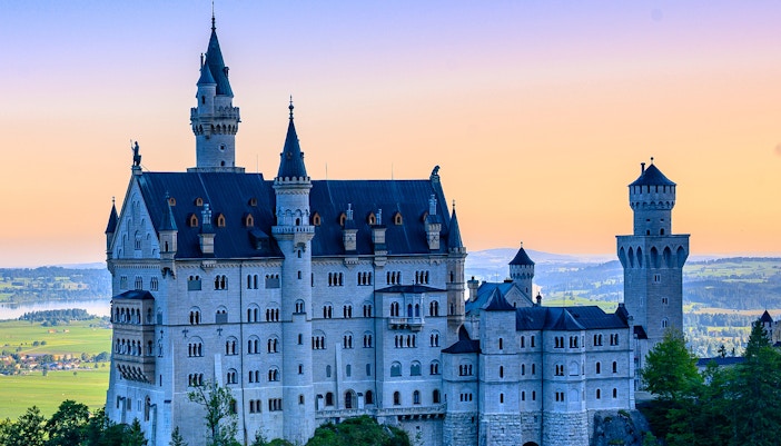 Neuschwanstein Castle opening hours