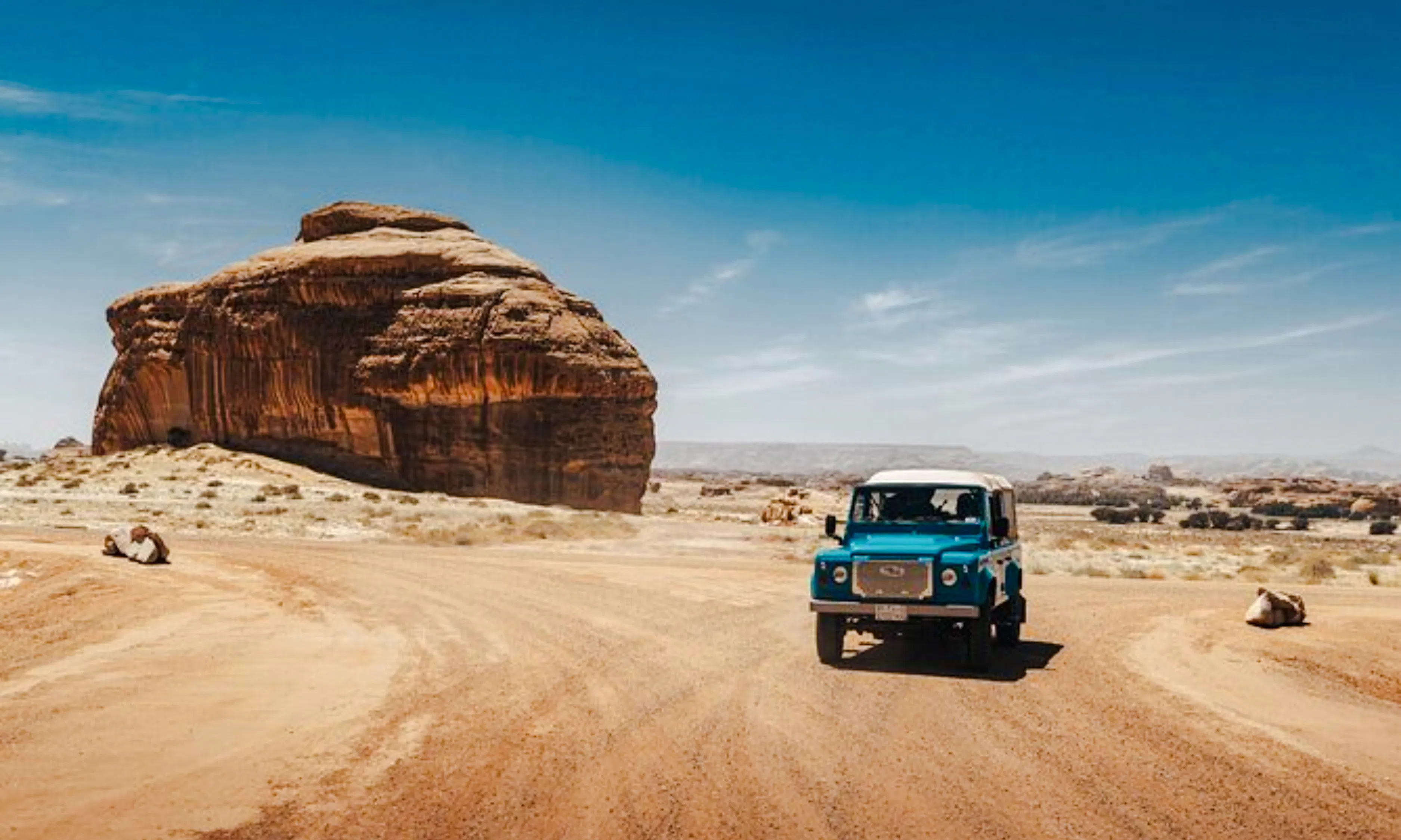 from alula: hegra nature reserve guided 4x4 wildlife safari-1