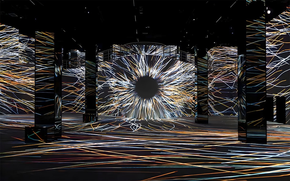 Light installation at Journey Exhibit, Port des Lumières, Hamburg.