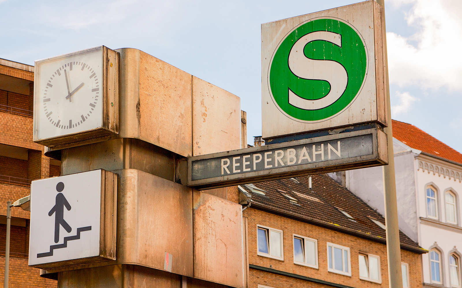 Reeperbahn Getting There