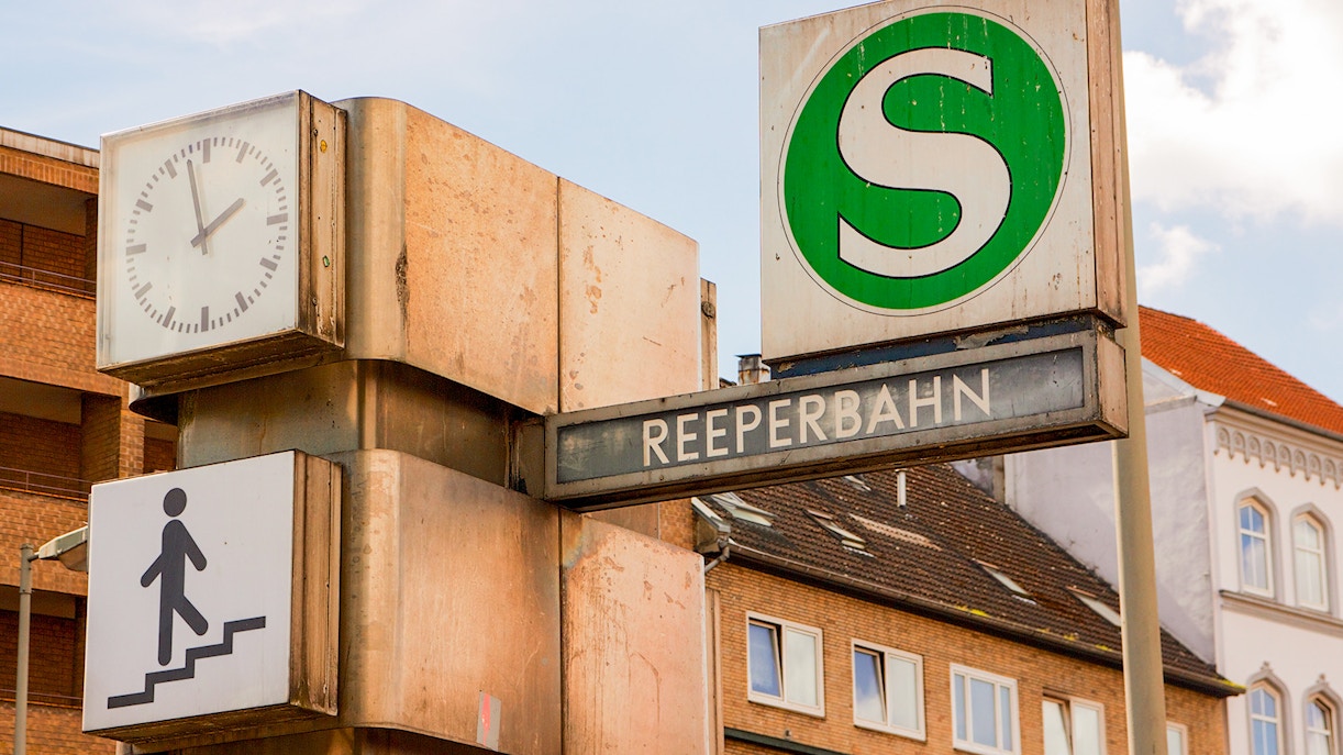 Reeperbahn Getting There