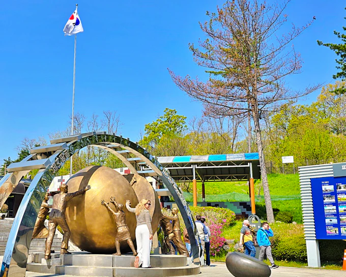 DMZ Tour: North Korea Experience Hall & Suspension Bridge