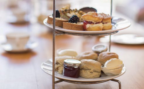 guided royal london tour with entry to westminster abbey & afternoon tea-1