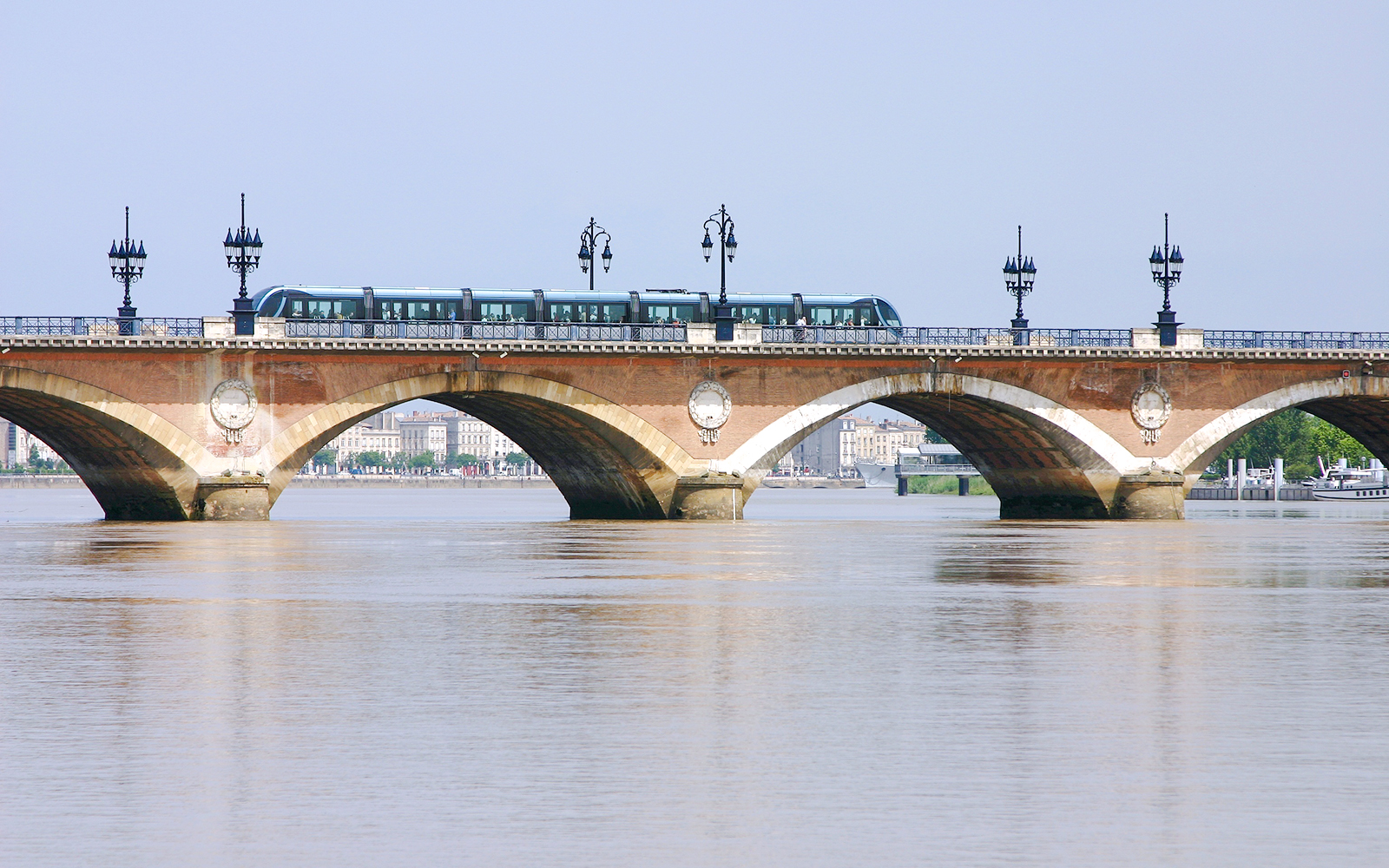 Pont de Pierre