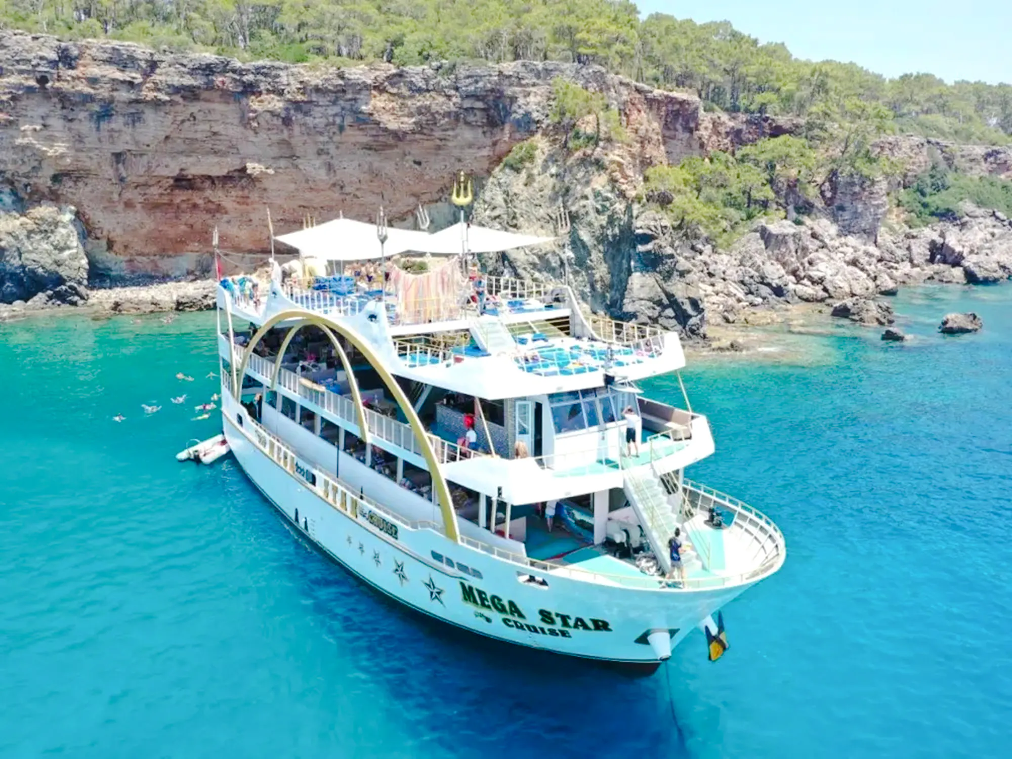 Antalya Mega Yacht Cruise to Kemer Coast with Lunch and Hotel Transfers