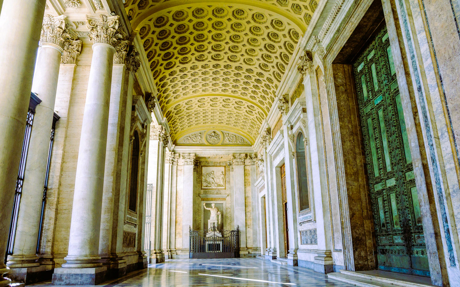 San Clemente Underground, Quattro Santi and Lateran Cathedral Skip-the-Line Small-Group Guided Tour Image 3
