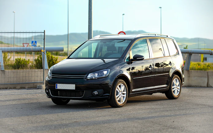 Minivan for Tokyo Disneyland/Disneysea transfer service.