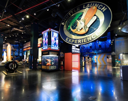 Launch Director Tour of Space Shuttle Atlantis