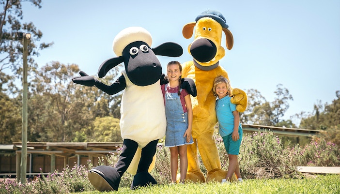 Paradise Country farm with festive decorations for The First Noel: A Musical event.