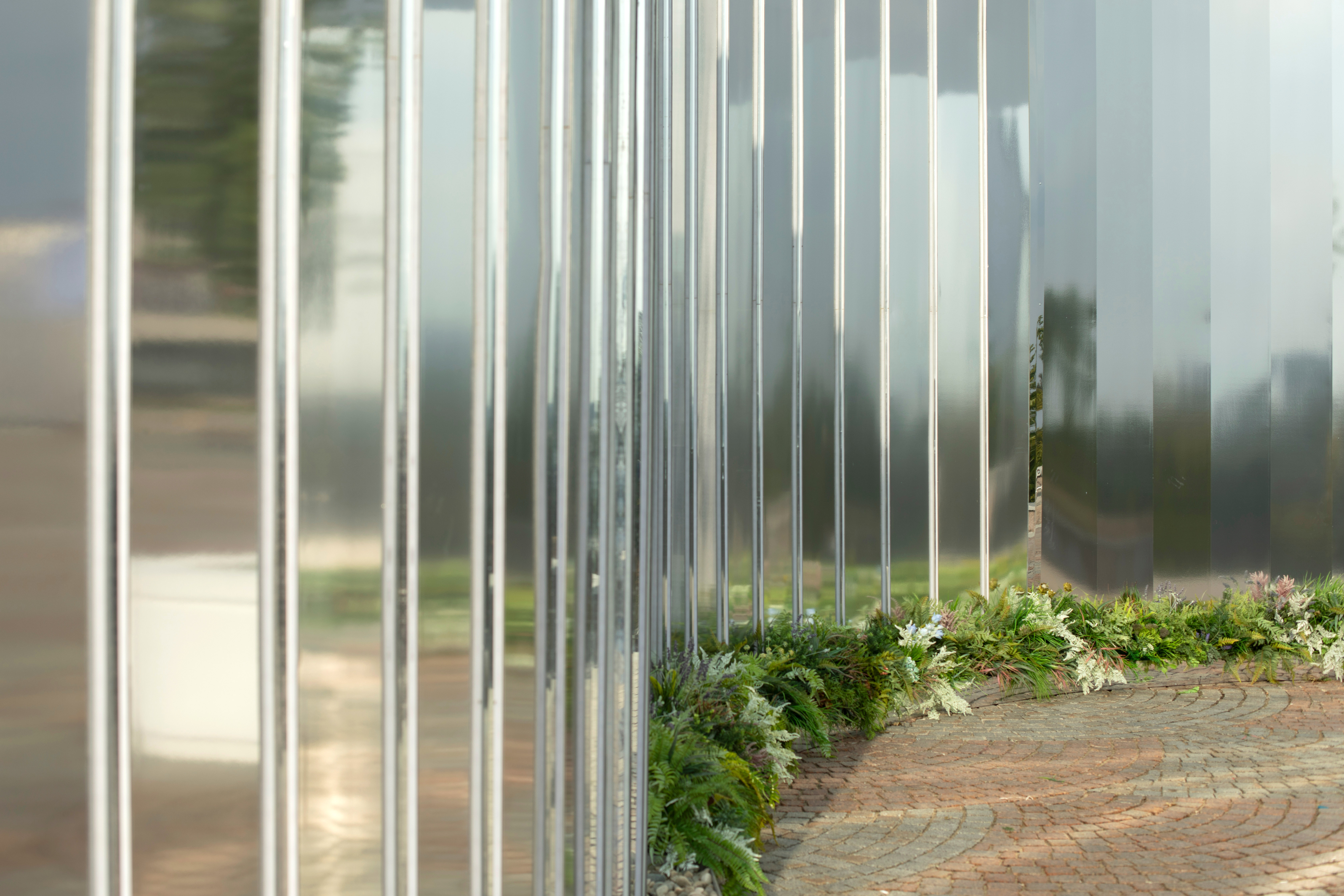 Concave mirrors at ArcelorMittal Orbit