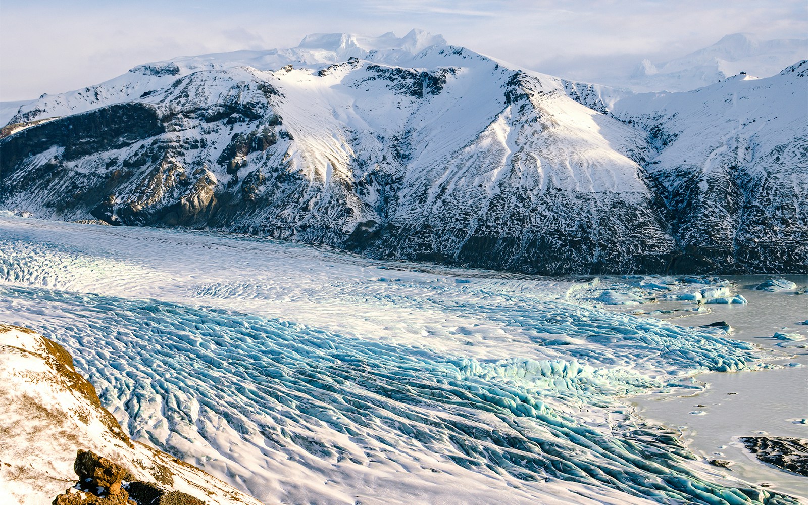 Ride to the glacier edge