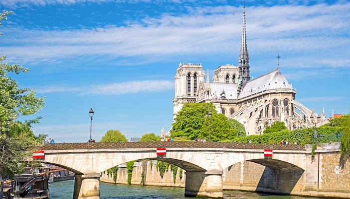 Pont de l’Archevêché bridge over the Seine River on Ile de la Cité, Paris.