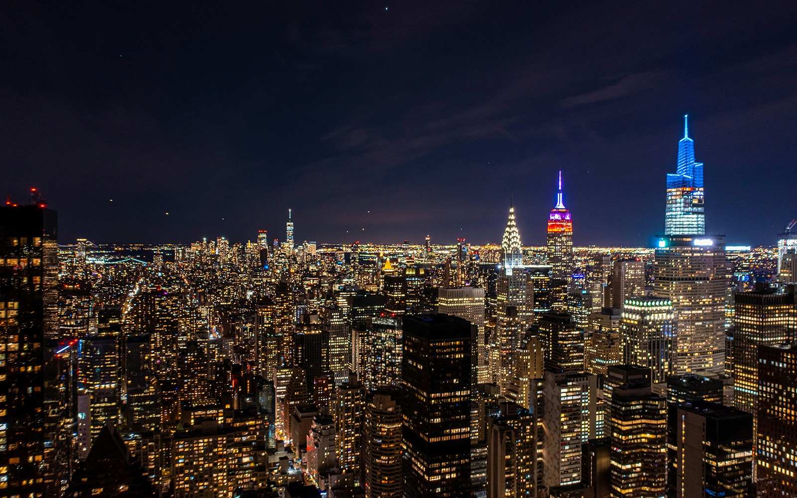 SUMMIT One Vanderbilt di notte