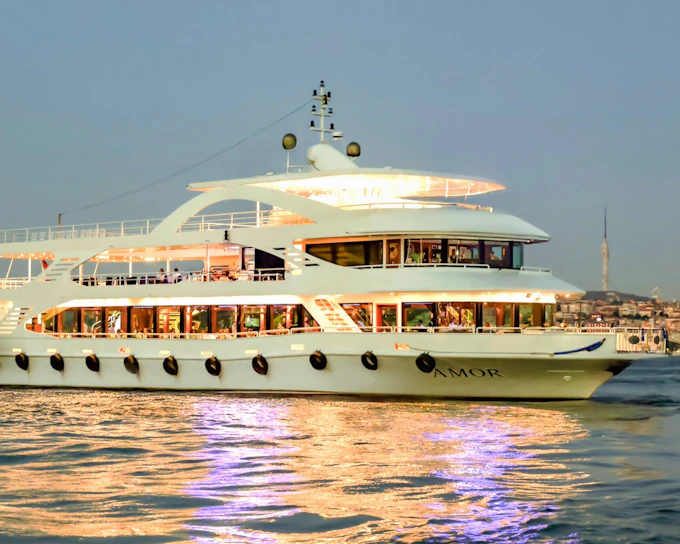 Bosphorus Cruise with 3-Course Dinner & Turkish Night Show