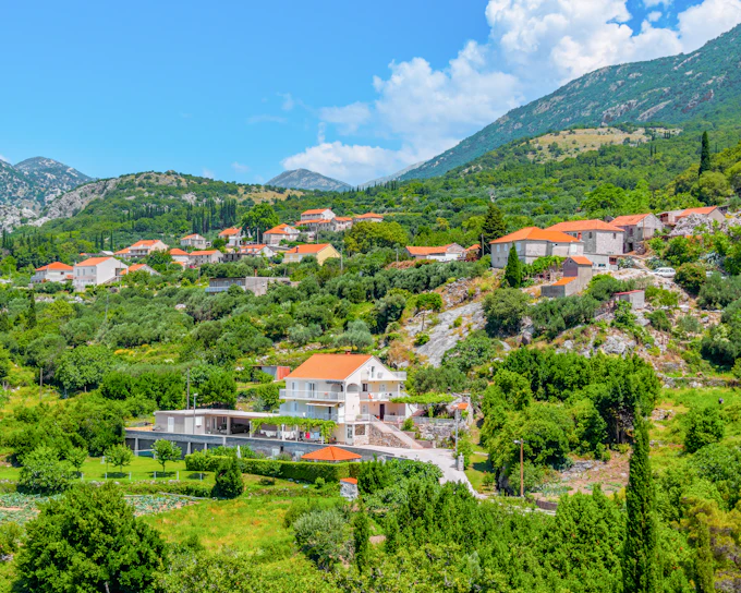 From Dubrovnik: Konavle Valley & Falcon Fortress Tour with Traditional Lunch