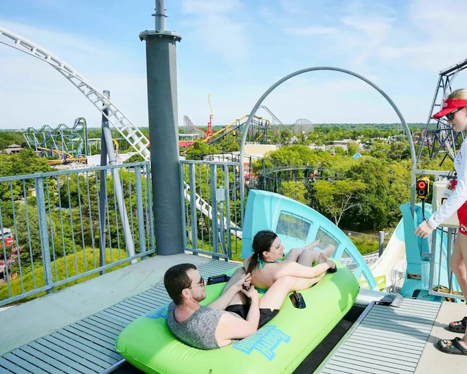 Hurricane Harbor Chicago One Day Ticket