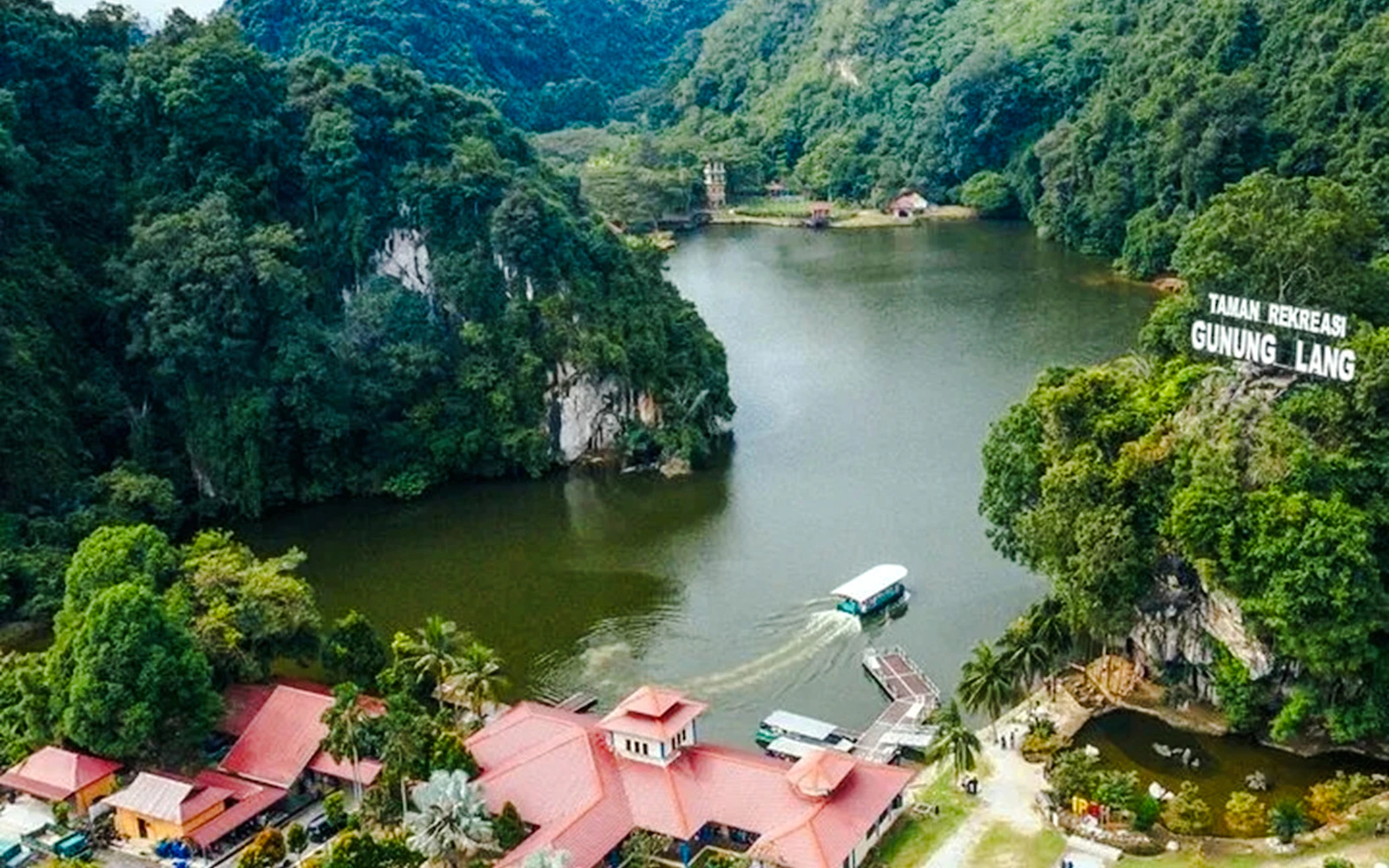 From Kuala Lumpur: Private Ipoh Heritage & Kek Lok Tong Cave Temple Day Trip