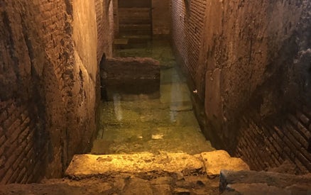 visite guidée souterraine du quartier de trevi-5