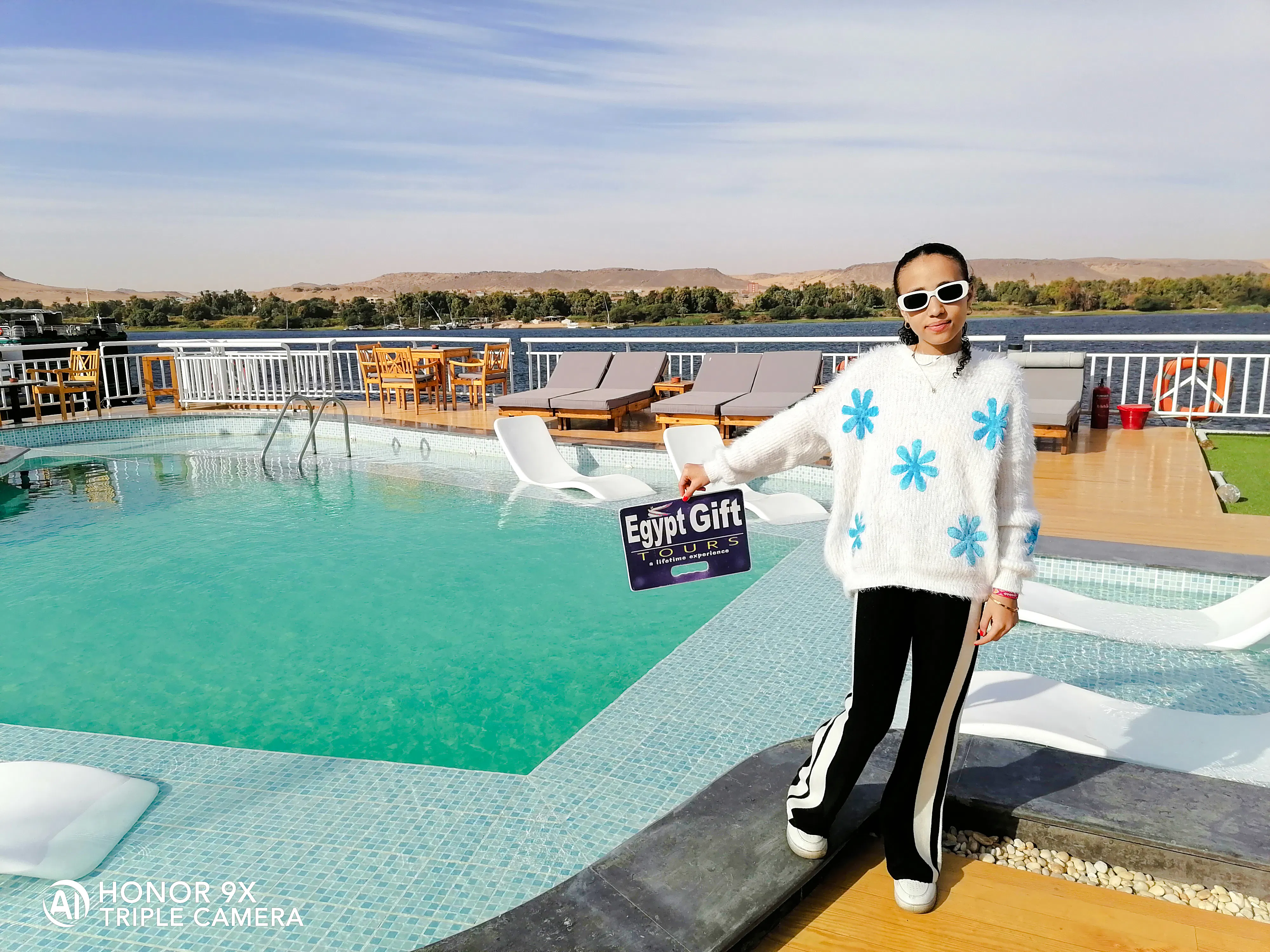 cruzeiro de 3 noites no nilo, em hotel 5 estrelas, de assuã a luxor, com excursão a abu simbel, visita a uma vila núbia e passeio de balão de ar quente-1