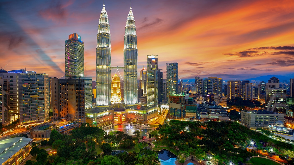 Petronas Twin Towers - Plan Your Visit