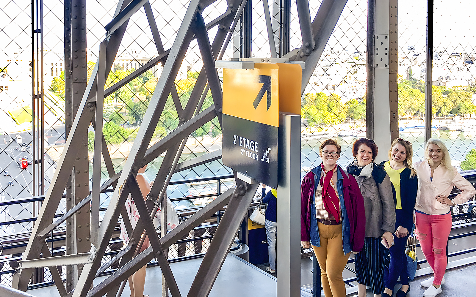 Plan your visit to Eiffel Tower