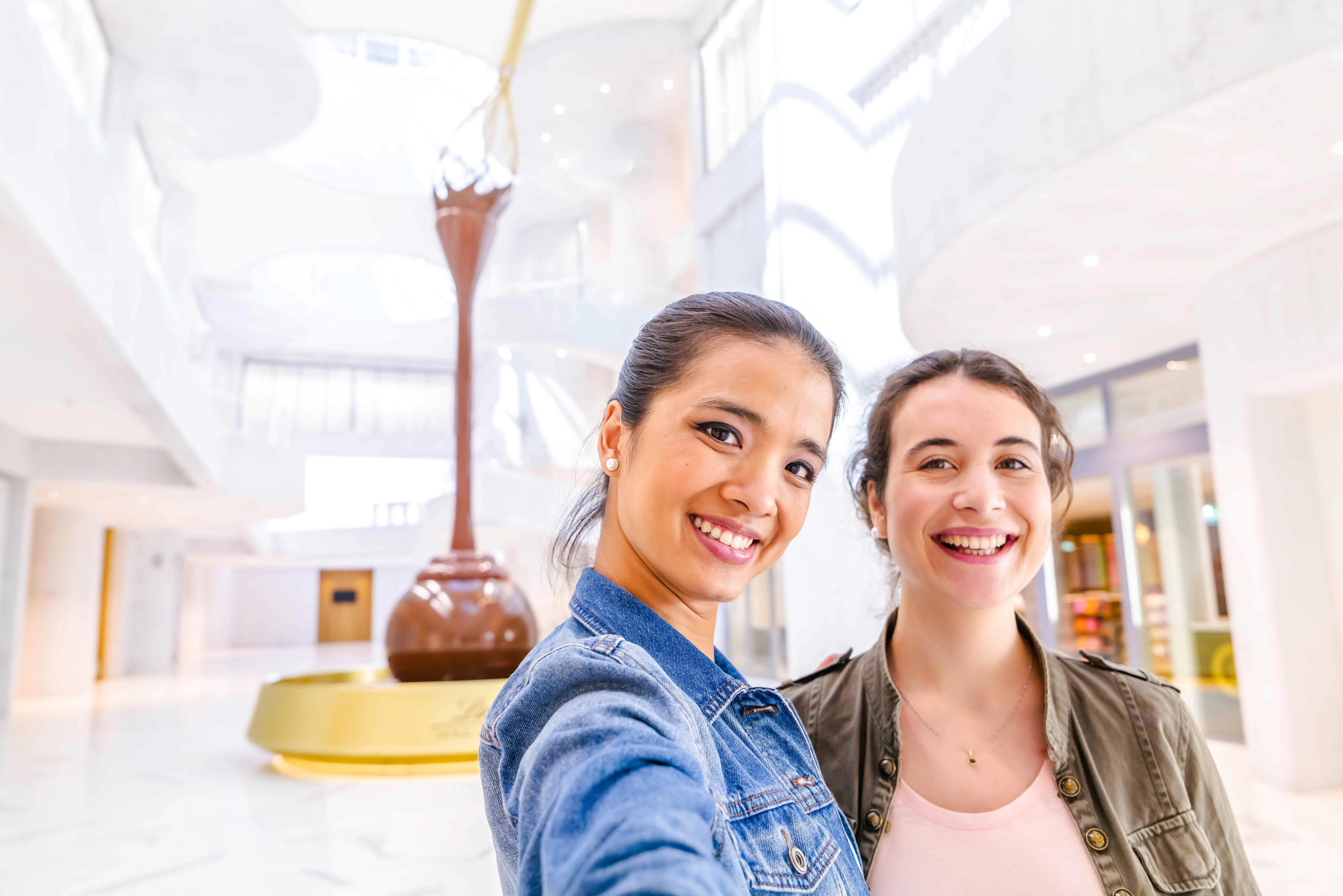 guidet bytur i zürich med inngang til lindt home of chocolate-museet og båttur på zürichsjøen-1