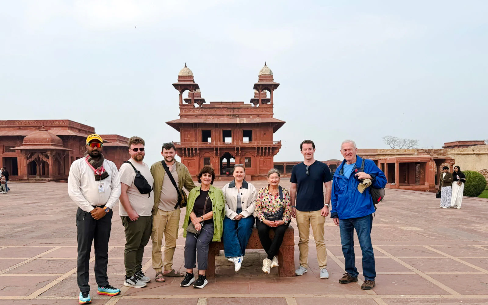From Delhi: Private 2-Day Agra Trip with 3-Star Hotel Stay and Visits to Taj Mahal and Agra Fort